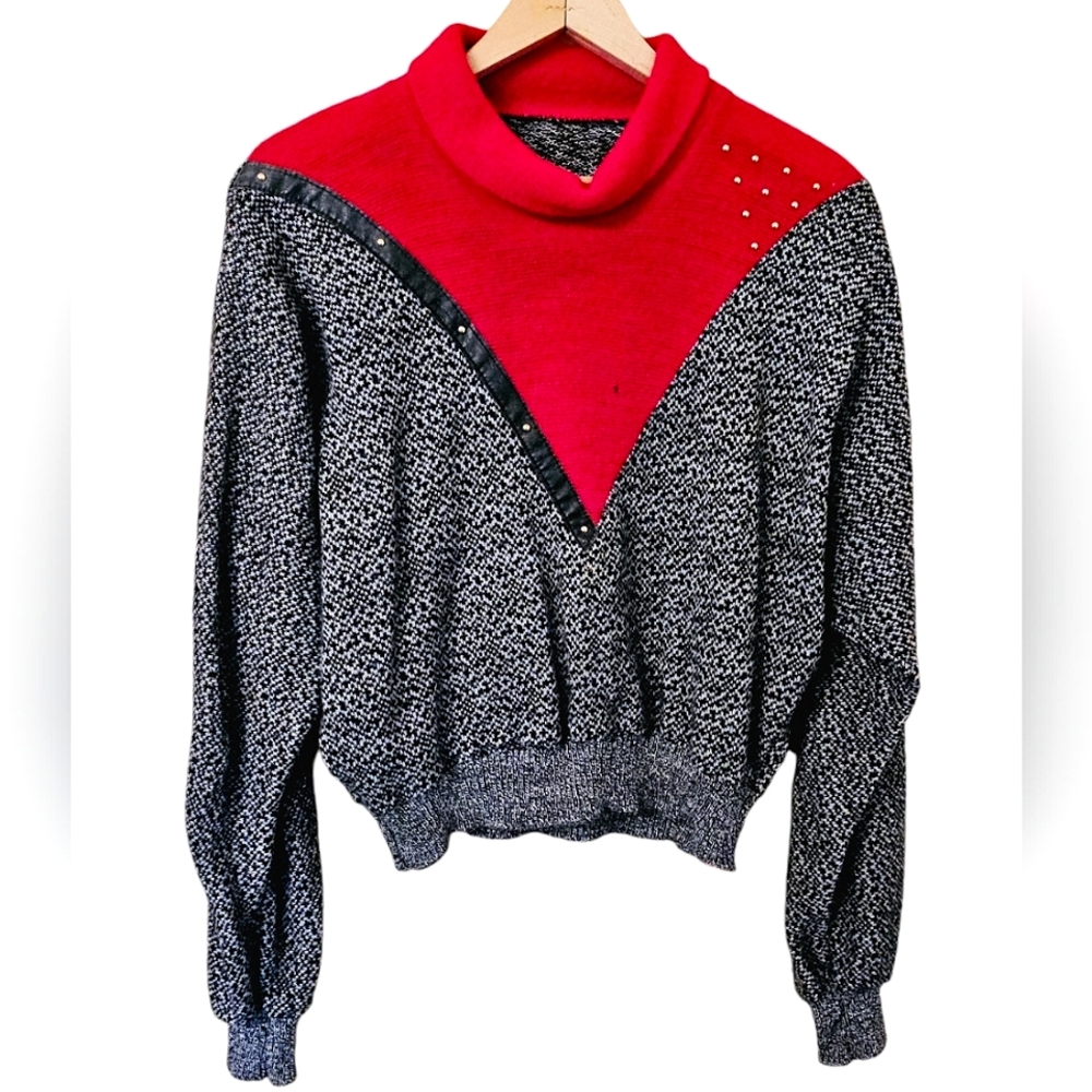 Vintage 80s Red & Black Batwing Sweater - Picture 2 of 13